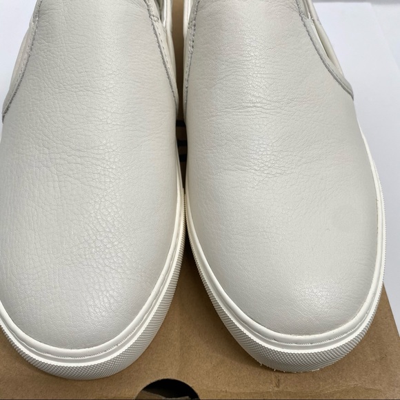 UGG Women's Jass Sneakers - Picture 9 of 10